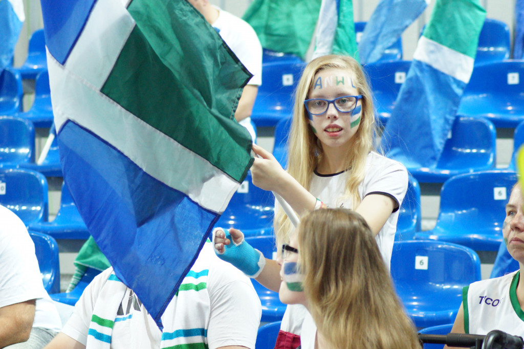 Kibice na 5. meczu półfinału play-off