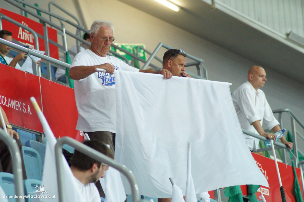 Kibice na 5. meczu półfinału play-off