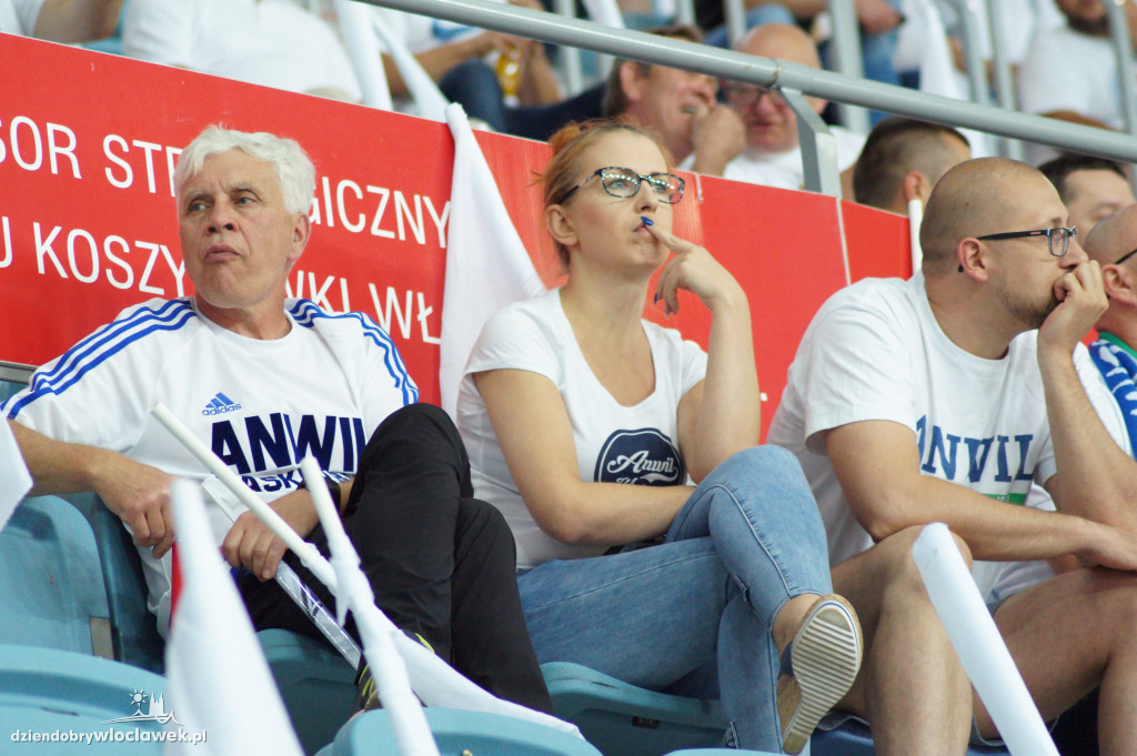 Kibice na 5. meczu półfinału play-off