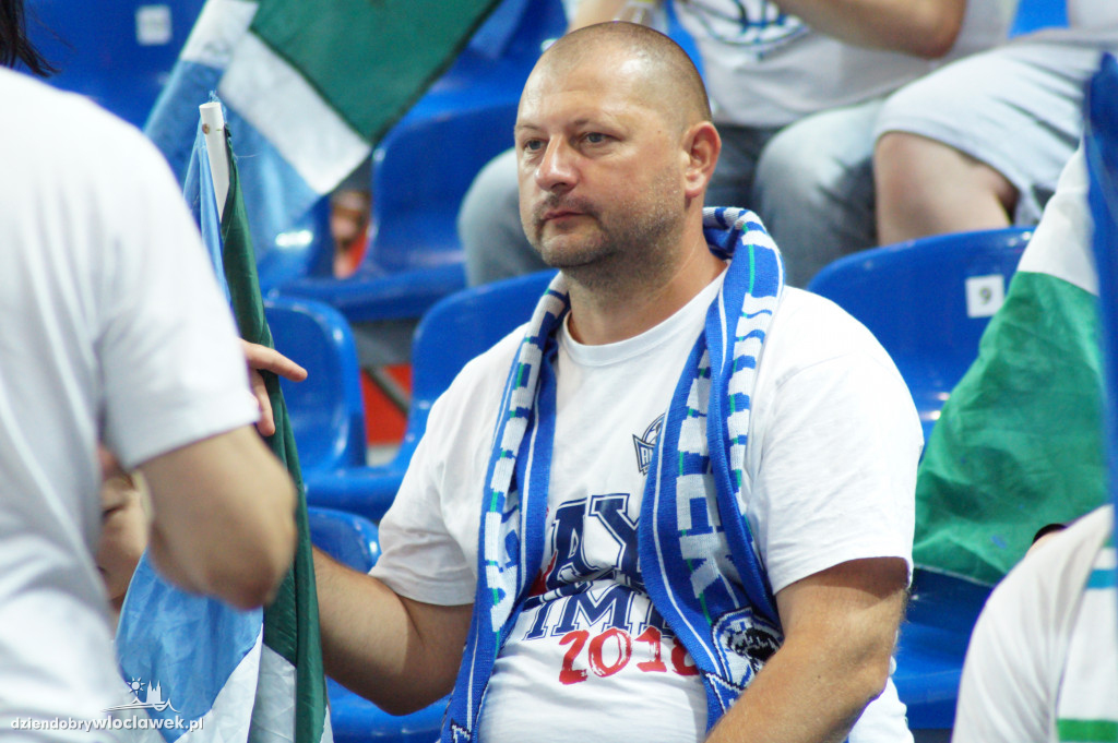 Kibice na 5. meczu półfinału play-off