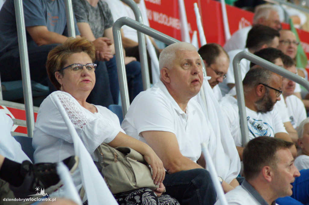 Kibice na 5. meczu półfinału play-off