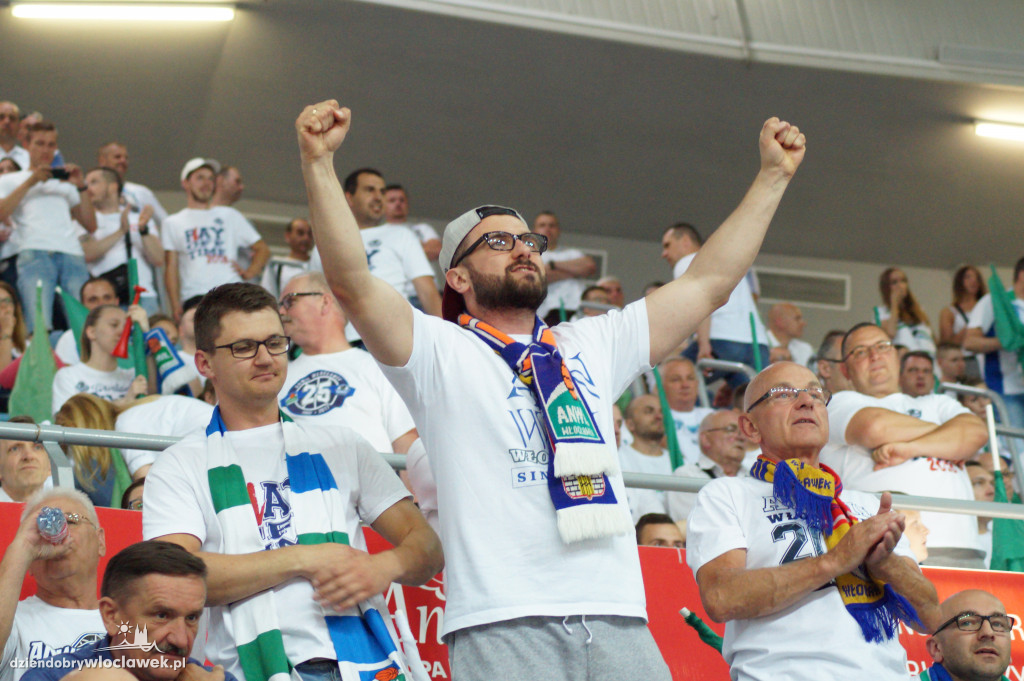 Kibice na 5. meczu półfinału play-off
