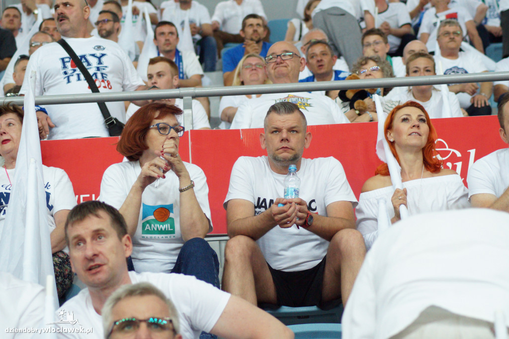 Kibice na 5. meczu półfinału play-off