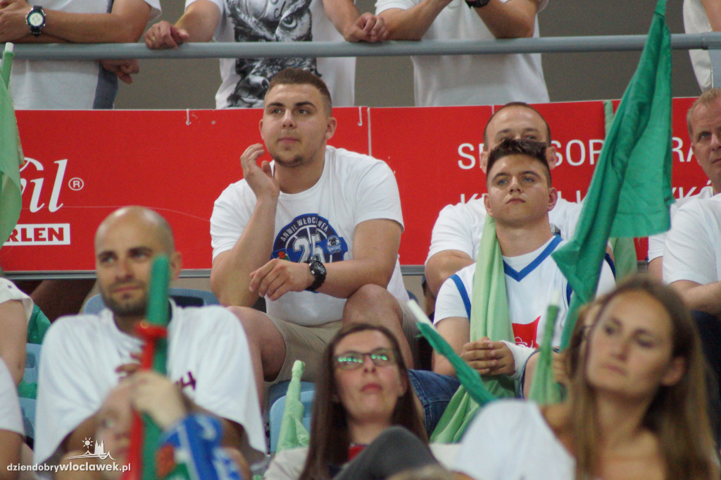 Kibice na 5. meczu półfinału play-off