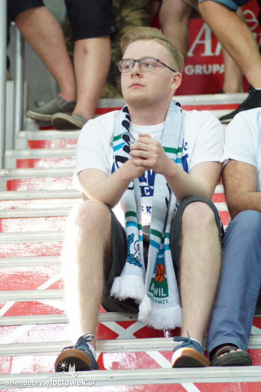 Kibice na 5. meczu półfinału play-off