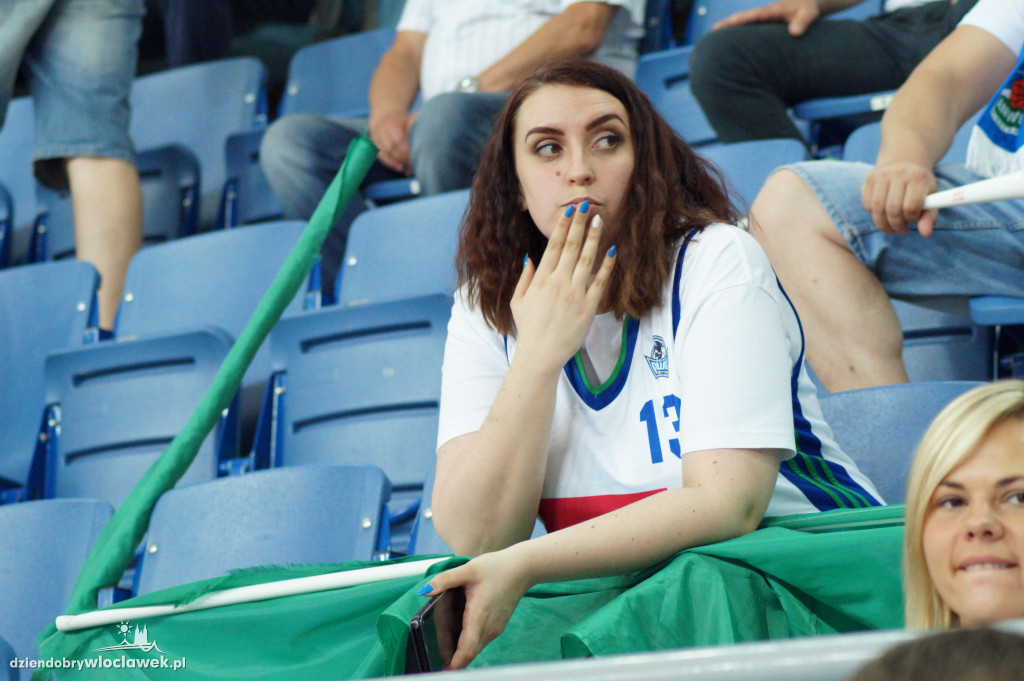 Kibice na 5. meczu półfinału play-off
