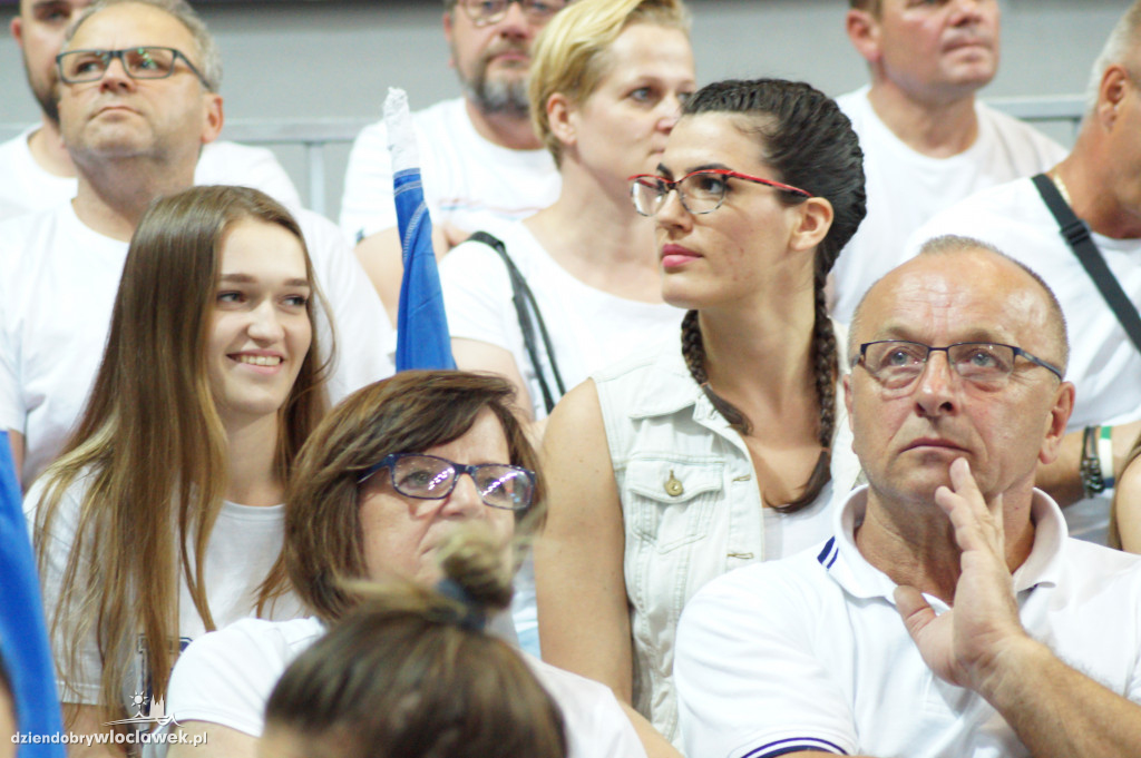 Kibice na 5. meczu półfinału play-off