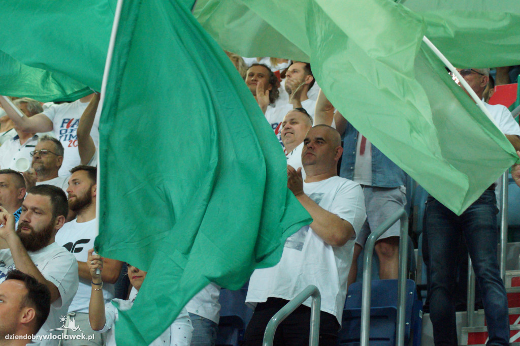 Kibice na 5. meczu półfinału play-off
