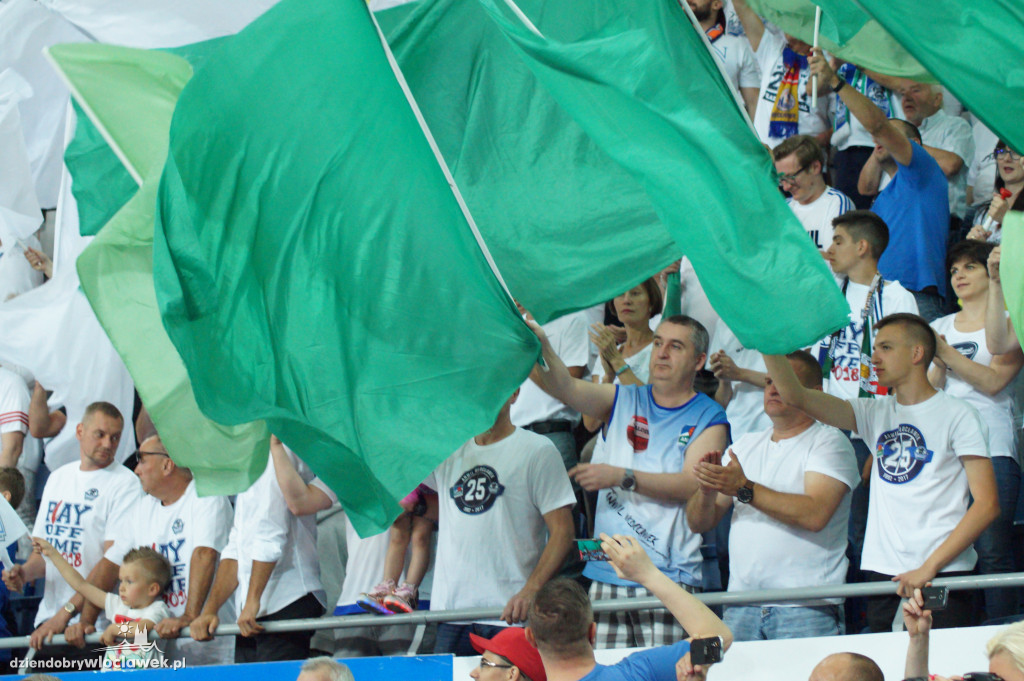 Kibice na 5. meczu półfinału play-off