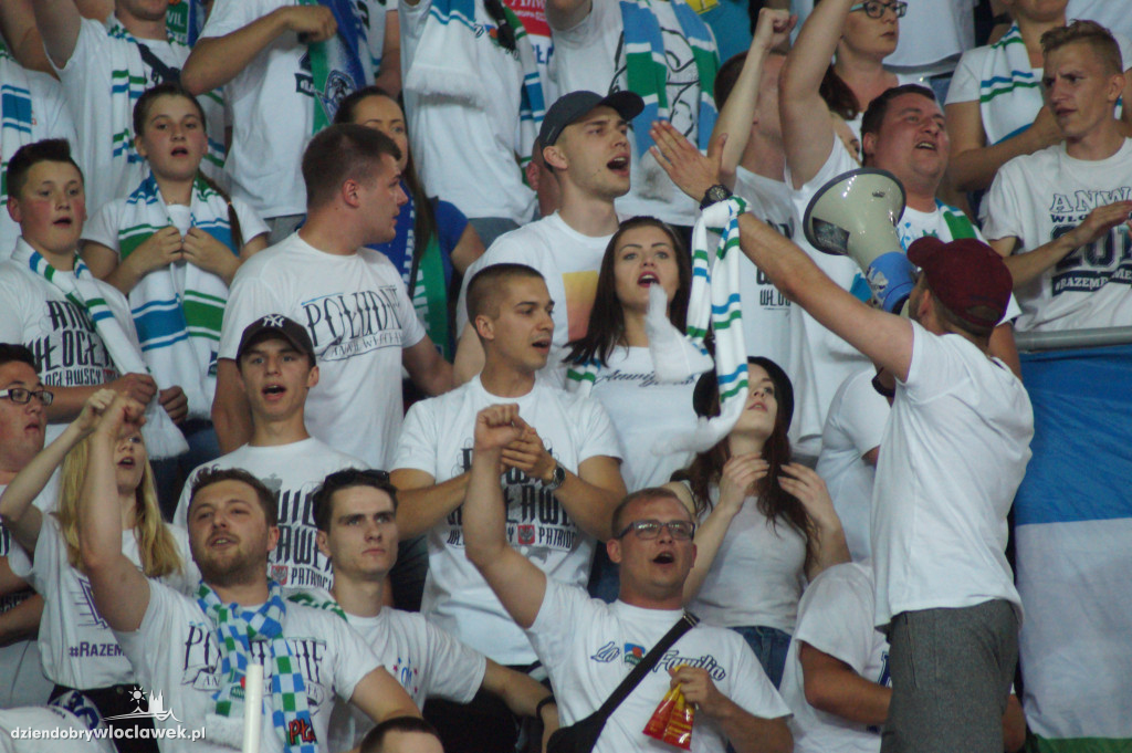 Kibice na 5. meczu półfinału play-off