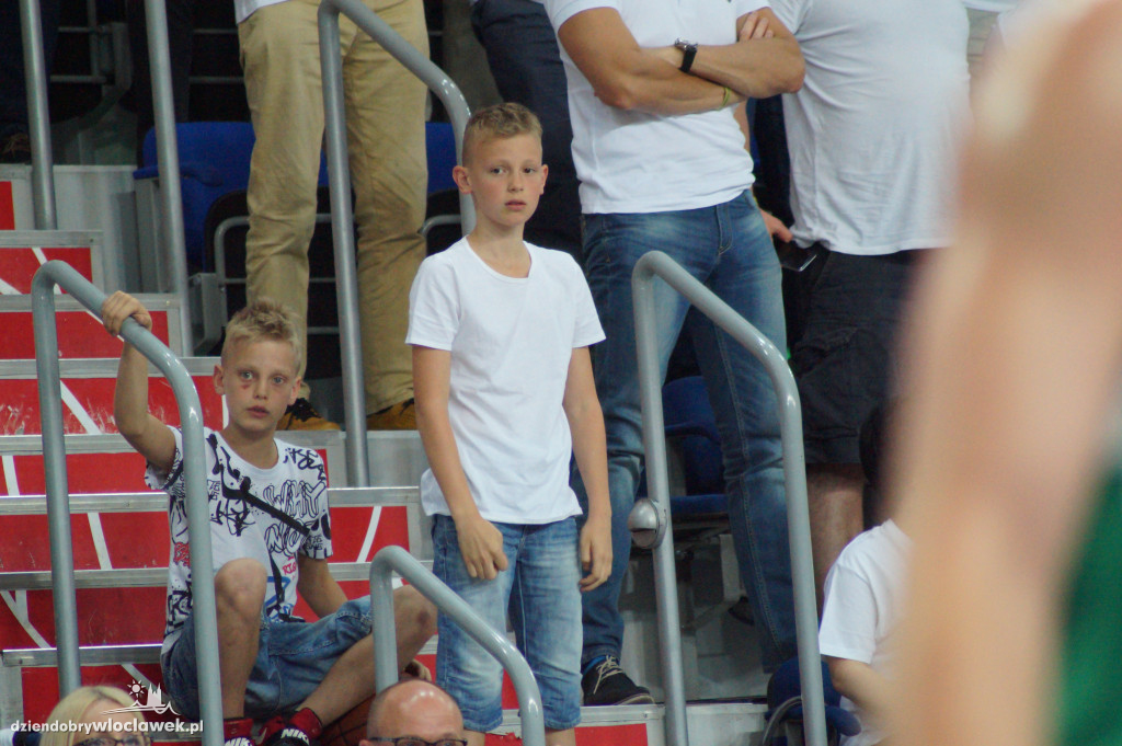 Kibice na 5. meczu półfinału play-off