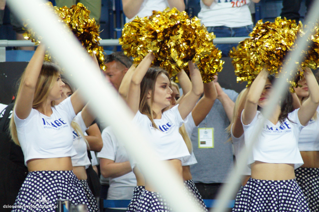 Anwil Dance Team na meczu ze Stelmetem