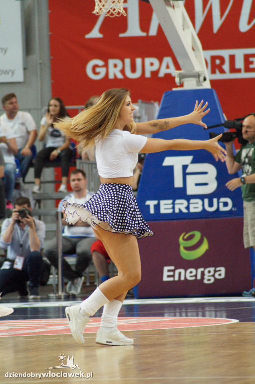 Anwil Dance Team na meczu ze Stelmetem