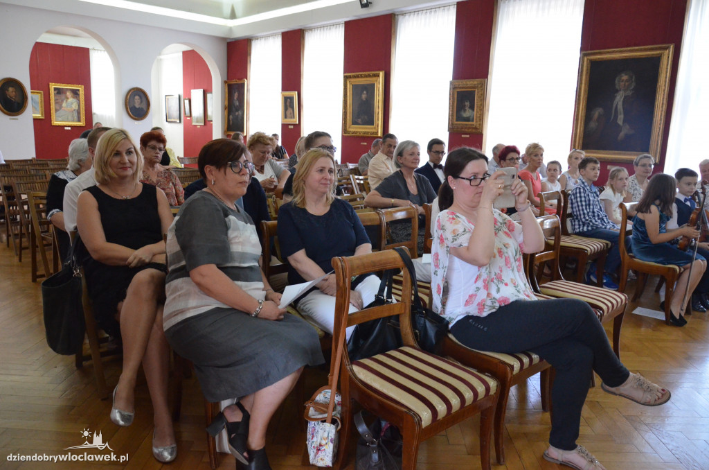 Koncert `Dla Niepodległej` w muzeum