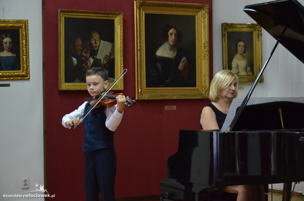 Koncert `Dla Niepodległej` w muzeum