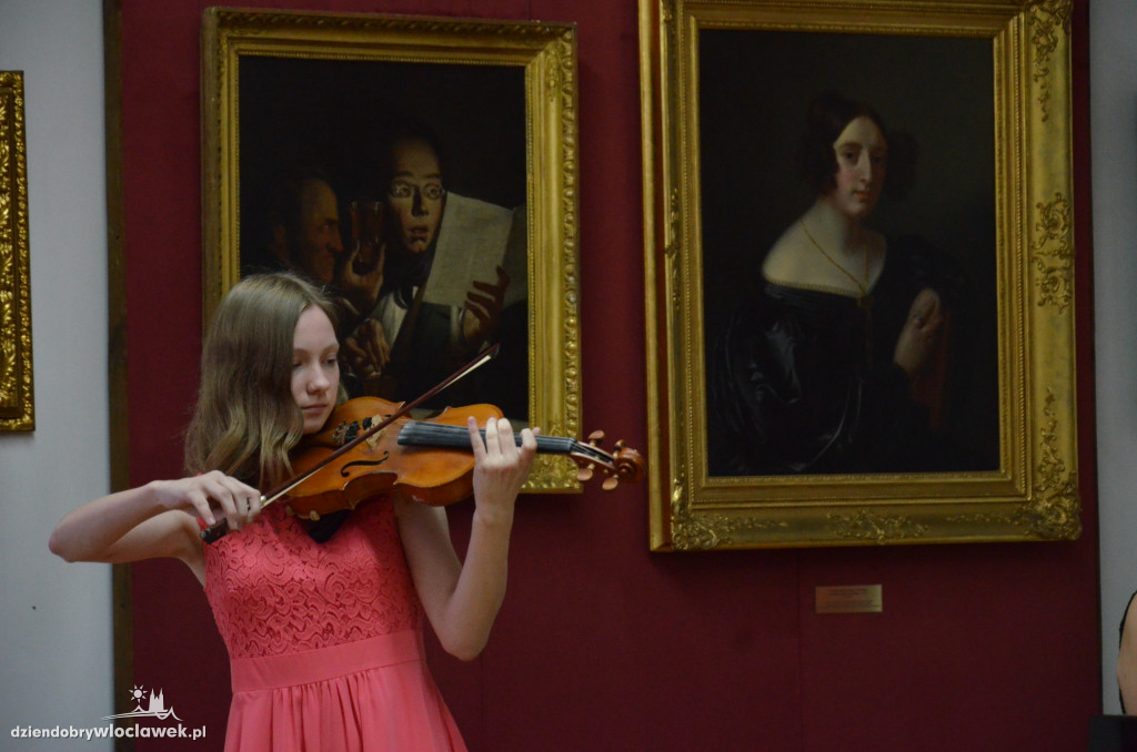 Koncert `Dla Niepodległej` w muzeum