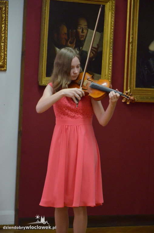 Koncert `Dla Niepodległej` w muzeum