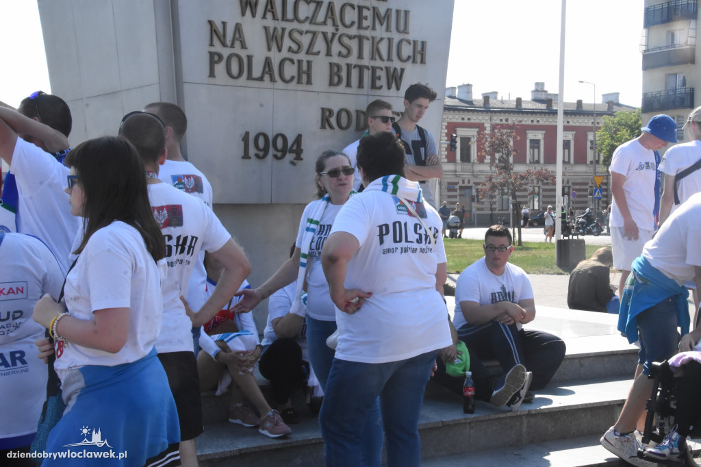 Przemarsz kibiców Anwilu Włocławek
