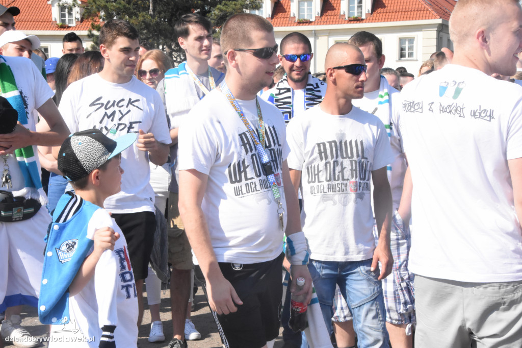 Przemarsz kibiców Anwilu Włocławek