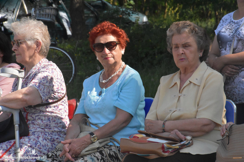Koncert dla mam w klubie 'Łęg'