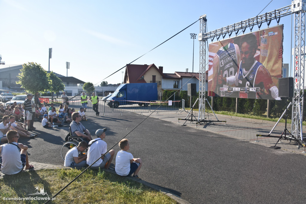 Strefa kibica przy Hali Mistrzów