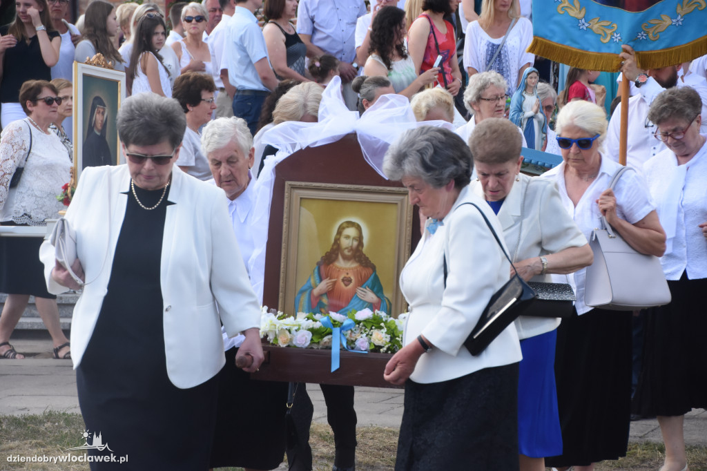 Procesja w parafii św. Jana Apostoła