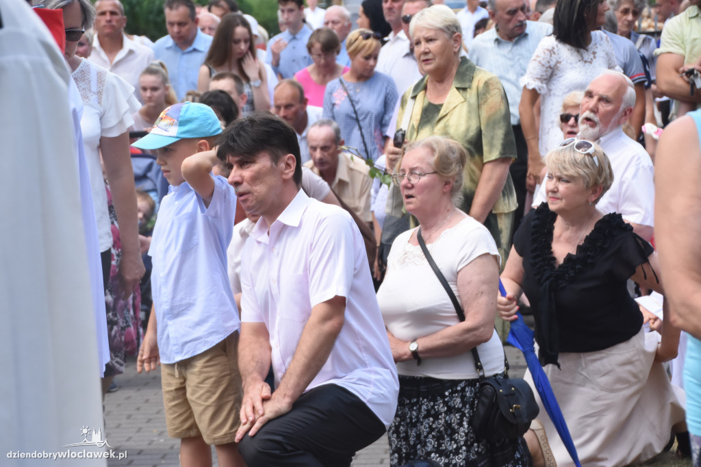 Procesja w parafii św. Stanisława BM