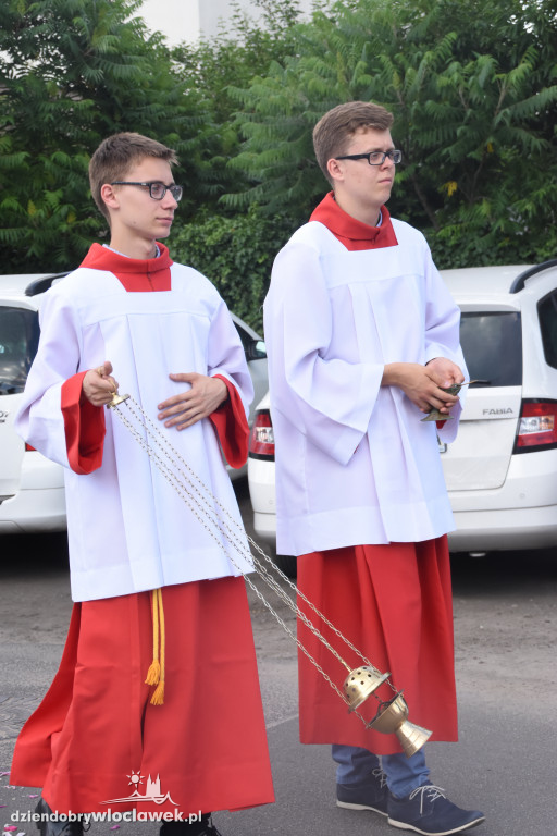 Procesja w parafii św. Jana Apostoła