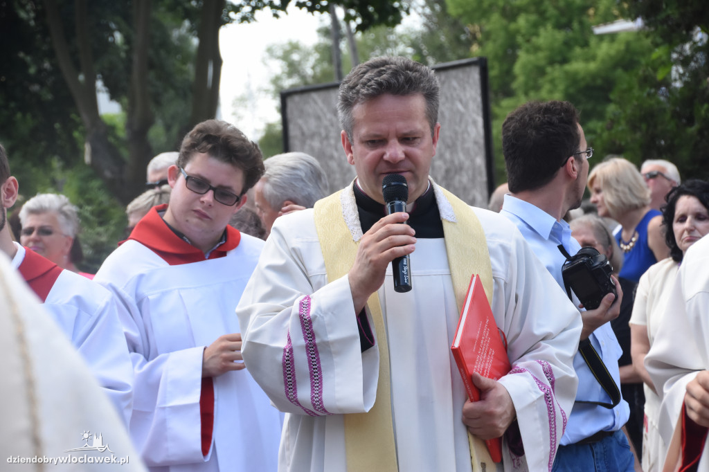 Procesja w parafii św. Stanisława BM