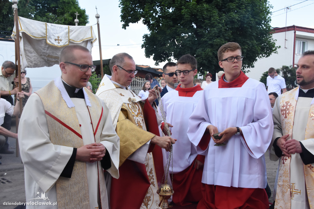 Procesja w parafii św. Jana Apostoła
