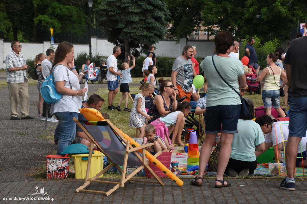 Dzieci świętowały na bulwarach