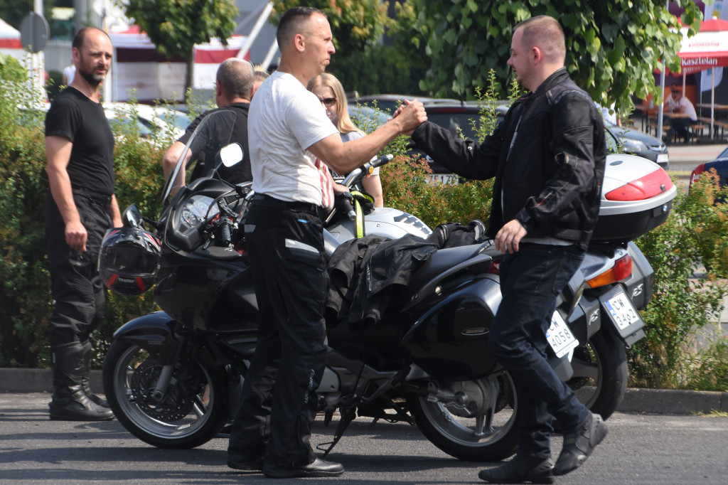 Motocykliści odwiedzili Domy Dziecka