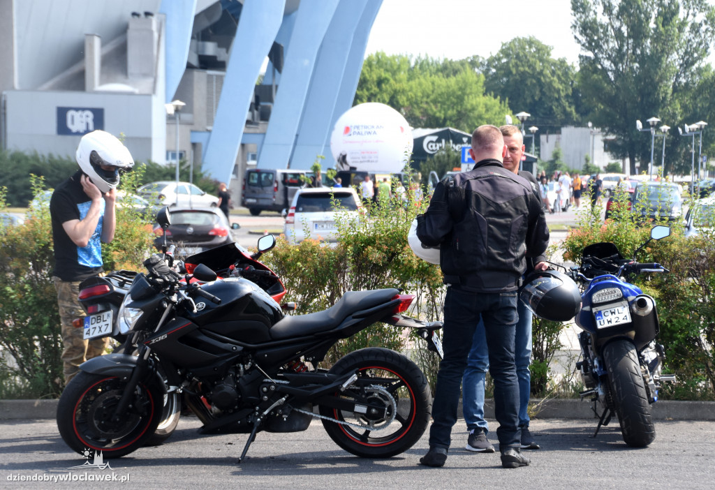 Motocykliści odwiedzili Domy Dziecka