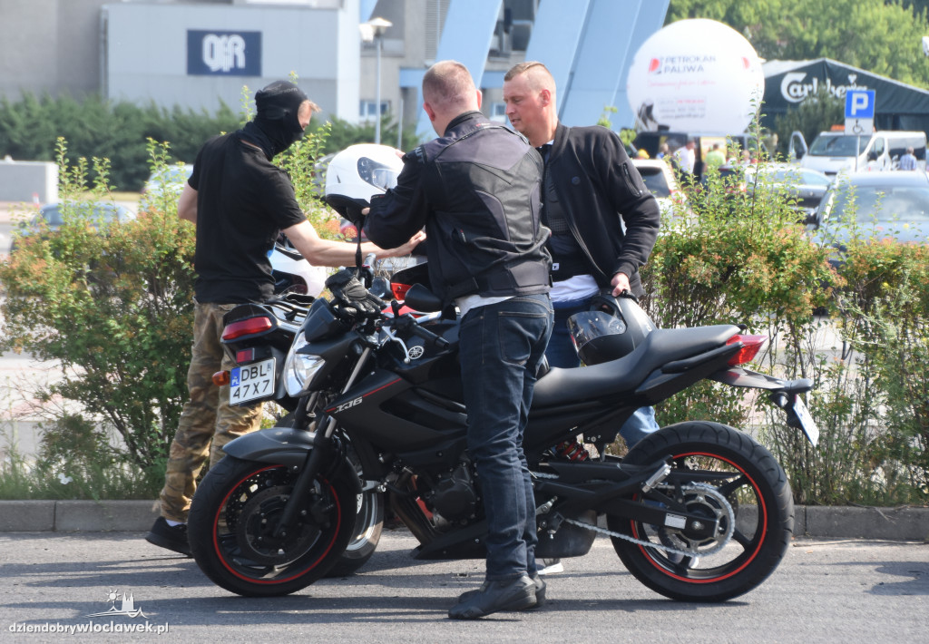 Motocykliści odwiedzili Domy Dziecka