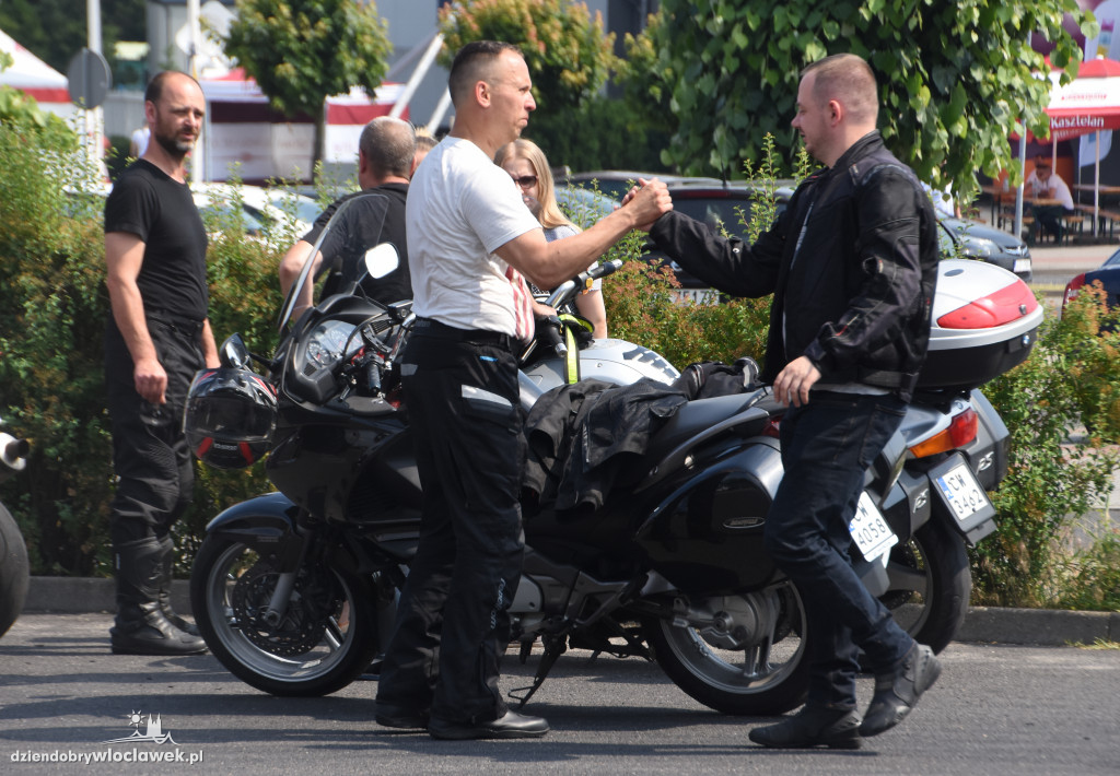 Motocykliści odwiedzili Domy Dziecka