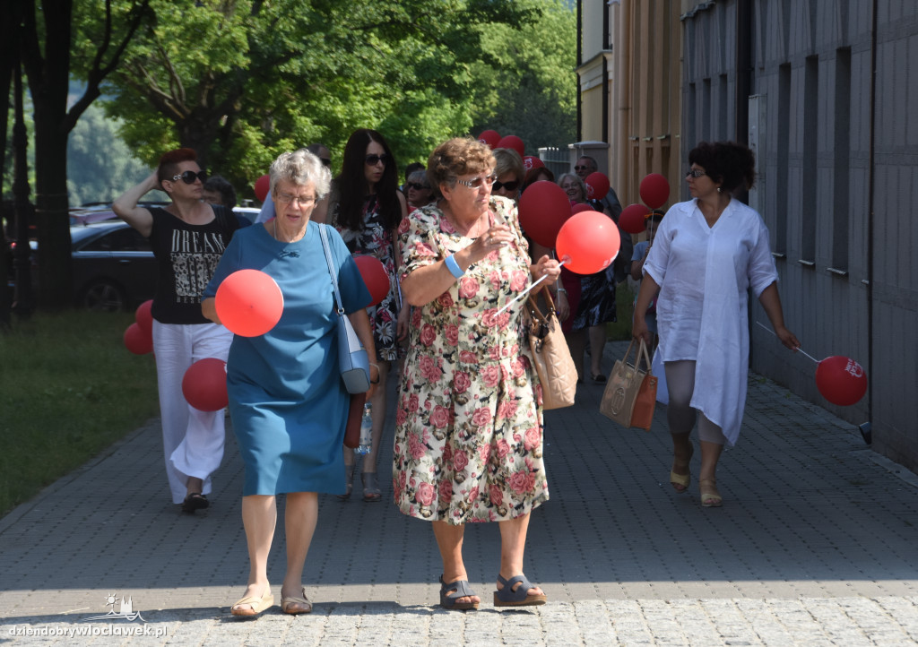 100-lecie LMK - przemarsz do Hali OSiR