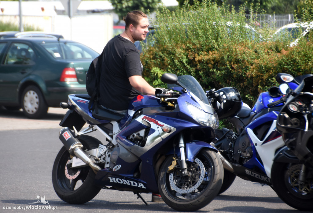 Motocykliści odwiedzili Domy Dziecka
