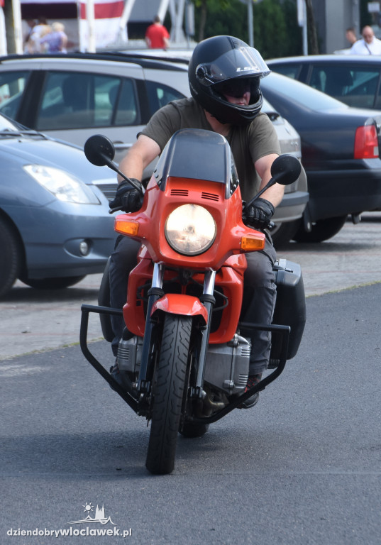 Motocykliści odwiedzili Domy Dziecka