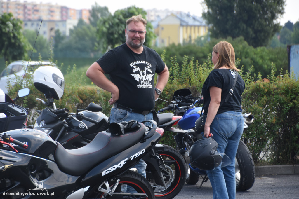 Motocykliści odwiedzili Domy Dziecka
