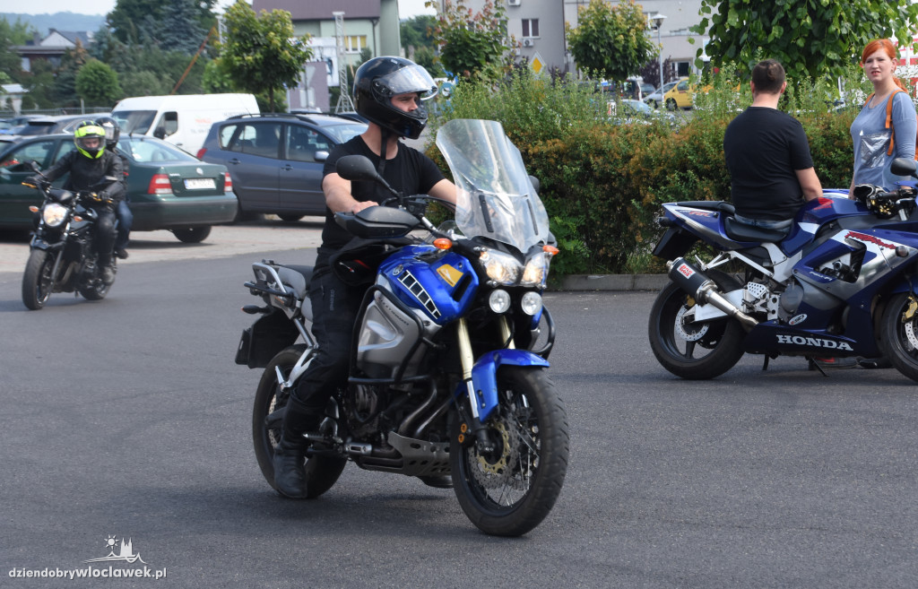 Motocykliści odwiedzili Domy Dziecka
