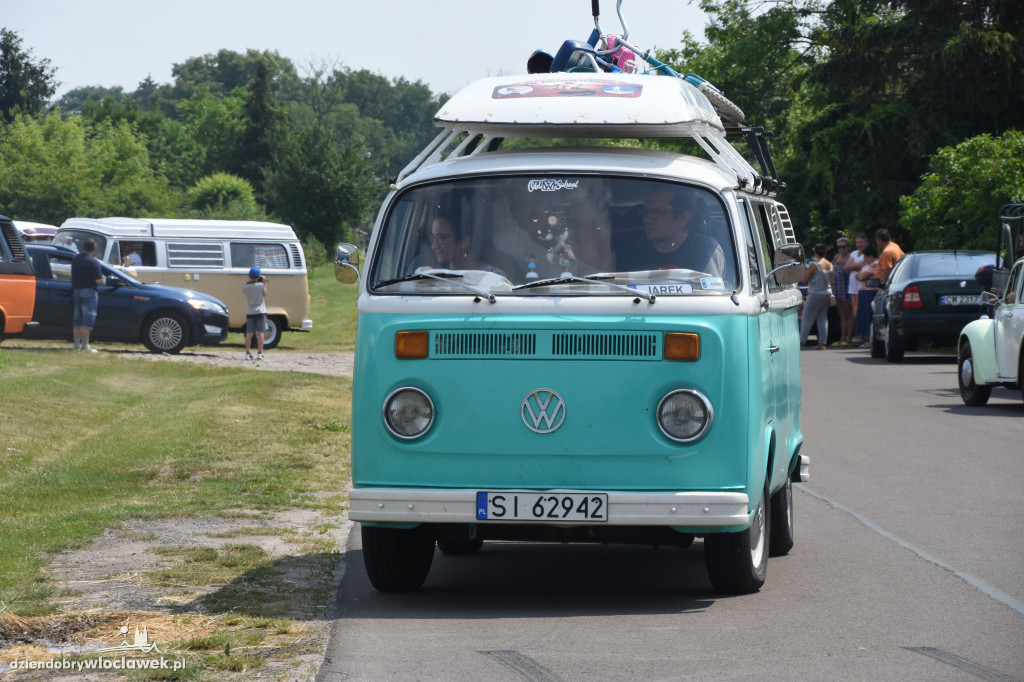 Po raz kolejny pochwalili się autami