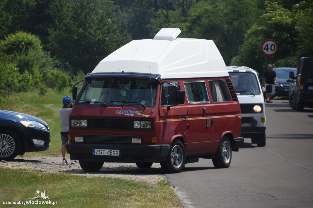 Po raz kolejny pochwalili się autami