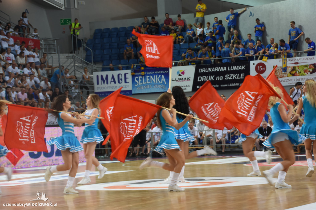 Anwil Dance Team na meczu ze Stalą