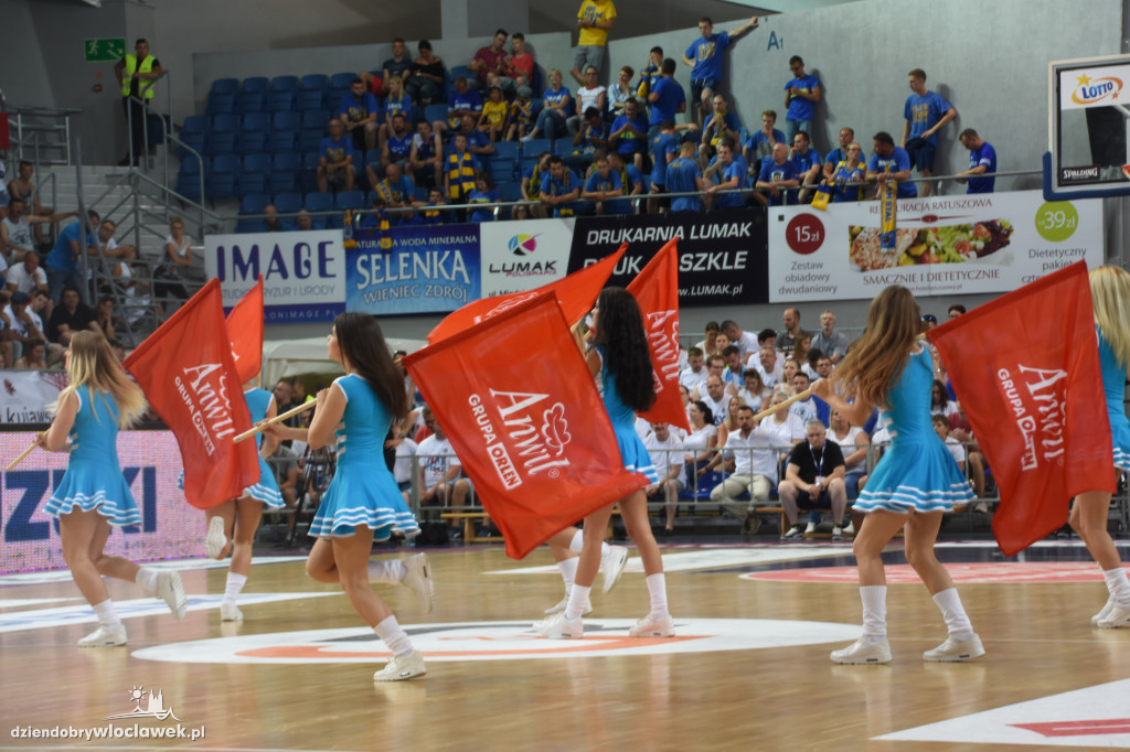 Anwil Dance Team na meczu ze Stalą