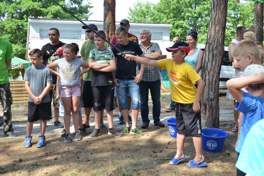 Piknik wędkarzy z okazji Dzień Dziecka