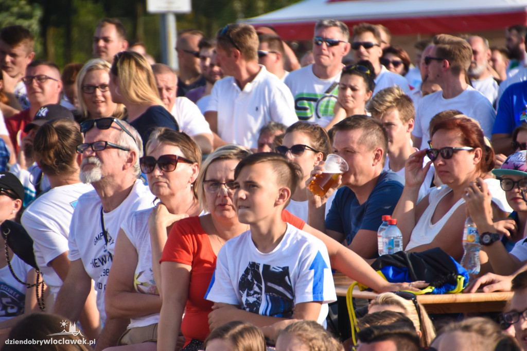 Strefa kibica przy Hali Mistrzów