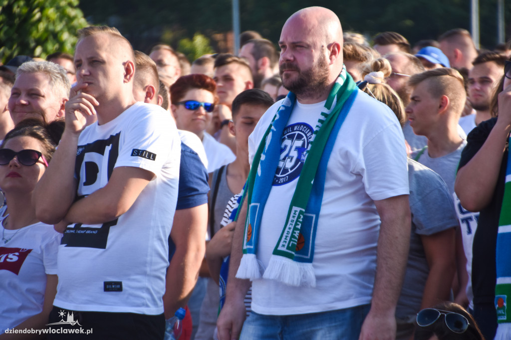 Strefa kibica przy Hali Mistrzów