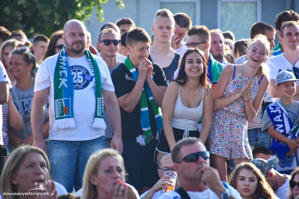 Strefa kibica przy Hali Mistrzów