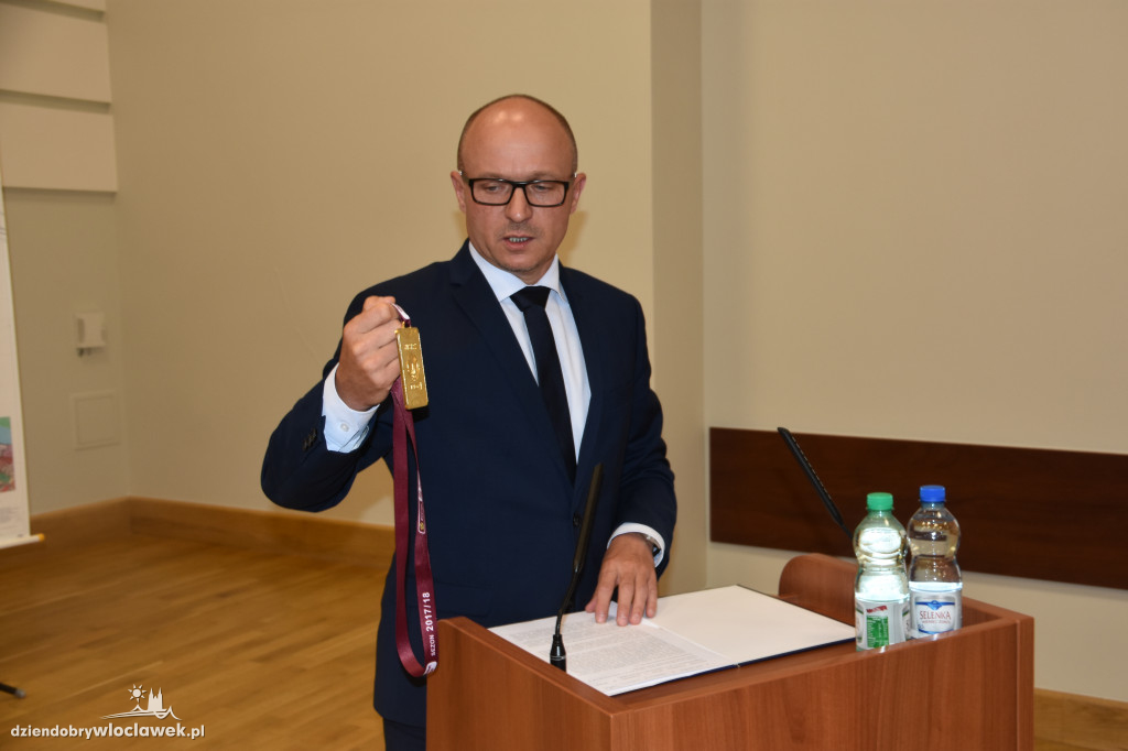 44 sesja RM. Oklaski dla Anwilu
