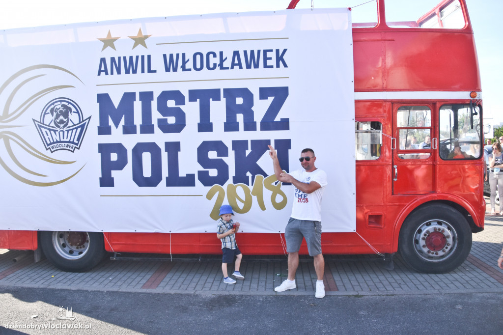 Przejazd koszykarzy Anwilu